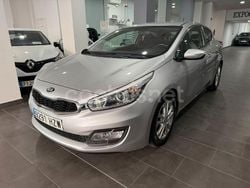 Gris / plata Usado 2014 Kia Ceed GT Berlina | 8500 € (Precio justo)