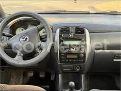 Gris / plata Usado 2005 Mazda Premacy Active Monovolumen | 3200 €