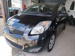 Negro Usado 2009 Toyota Yaris Live Berlina | 6900 € (Precio justo)