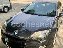 Gris / plata Usado 2012 Renault Laguna III Dynamique Berlina | 5300 € (Precio justo)