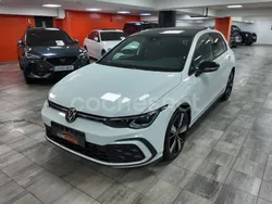 Blanco Usado 2021 VW Golf VIII GTE Berlina | 28.990 € (Precio justo)
