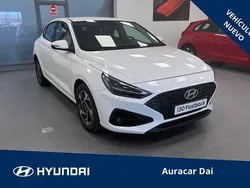 Blanco Nuevo 2025 Hyundai i30 Berlina | 26.100 € (Un poco caro)