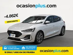 Gris Usado 2024 Ford Focus ST-Line Berlina | 21.590 € (Precio justo)