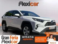 Blanco Usado 2020 Toyota RAV4 Hybrid Business Edition SUV | 27.490 € (Un poco caro)