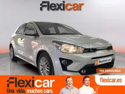 Gris / plata Usado 2022 Kia Rio GT-Line Berlina | 13.490 € (Precio justo)