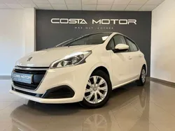Blanco Usado 2019 Peugeot 208 Active Utilitario | 8400 € (Buen precio)
