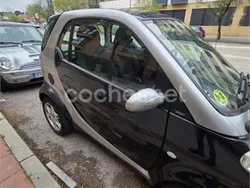 Negro Usado 2004 Smart ForTwo Cabrio Passion Descapotable | 2800 €