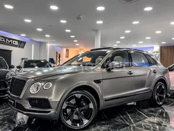 Gris / plata Usado 2018 Bentley Bentayga Mulliner SUV | 209.990 €