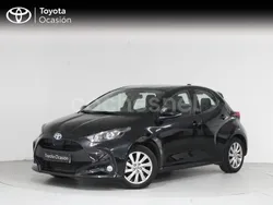 Blanco Usado 2023 Toyota Yaris Hybrid Active Berlina | 18.990 € (Precio justo)