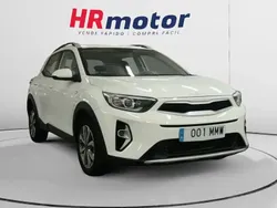 Usado 2022 Kia Stonic SUV | 16.700 € (Caro)