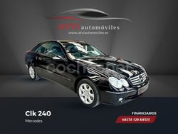 Negro Usado 2002 Mercedes CLK240 Avantgarde Coupe | 11.690 €