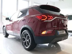 Burdeos Usado 2023 Ssangyong Korando SUV | 19.999 € (Super precio)