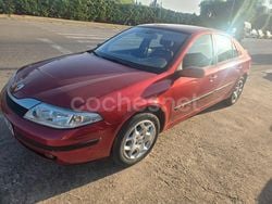 Rojo Usado 2005 Renault Laguna II Authentique Berlina | 2500 € (Buen precio)