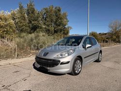 Gris / plata Usado 2007 Peugeot 207 Berlina | 4499 € (Precio justo)