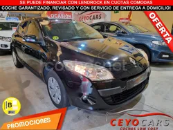 Gris / plata Usado 2012 Renault Mégane III Authentique Berlina | 6000 € (Precio justo)