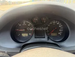 Negro Usado 2004 Seat Cordoba Stylance Berlina | 1500 € (Precio justo)