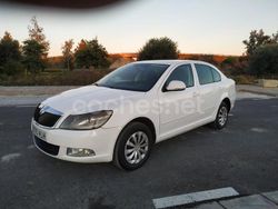 Blanco Usado 2012 Skoda Octavia Ambition Berlina | 2650 €