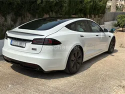 Eléctrico Usado 2023 Tesla Model S Plaid Berlina | 82.900 €