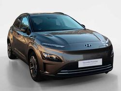 Silky bronze/phantom black Usado 2024 Hyundai Kona SUV | 36.900 €