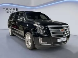 Negro Usado 2018 Cadillac Escalade SUV | 85.000 €