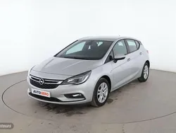 Gris Usado 2017 Opel Astra Selective Berlina | 8899 € (Precio justo)