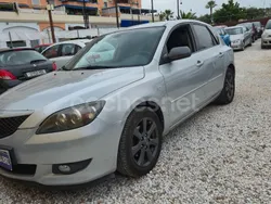 Gris / plata Usado 2005 Mazda 3 Active Berlina | 3490 € (Precio justo)