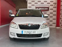 Gris / plata Usado 2011 Skoda Fabia Ambition Familiar | 2499 € (Precio justo)