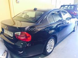 Negro Usado 2007 BMW 320 Berlina | 3100 € (Buen precio)