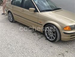 Beige Usado 2001 BMW 320 Berlina | 2600 € (Buen precio)
