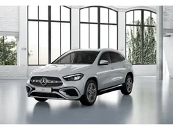 Blanco Usado 2024 Mercedes GLA200 SUV | 43.300 € (Precio justo)