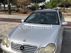 Gris / plata Usado 2001 Mercedes C220 Berlina | 2800 € (Buen precio)