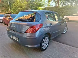 Gris / plata Usado 2009 Peugeot 308 Sport Berlina | 2900 € (Buen precio)