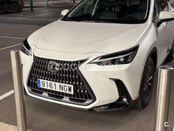 Blanco Nuevo 2025 Lexus NX450h+ SUV | 52.000 € (Super precio)