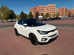Blanco Usado 2019 Ssangyong (KGM) Tivoli SUV | 7900 €