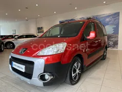 Granate Usado 2010 Peugeot Partner Tepee Outdoor Monovolumen | 9300 € (Un poco caro)