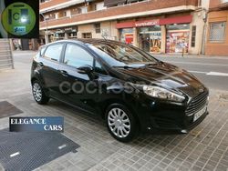 Negro Usado 2014 Ford Fiesta Trend Berlina | 6700 €