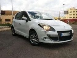 Blanco Usado 2011 Renault Scénic III Expression Monovolumen | 5500 € (Precio justo)