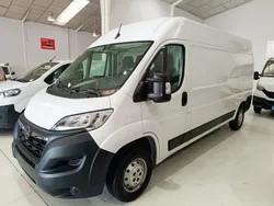 Blanco Usado 2022 Opel Movano Van | 23.890 € (Caro)