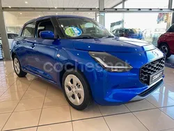Azul Nuevo 2025 Suzuki Swift Berlina | 19.895 €