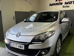 Gris / plata Usado 2012 Renault Mégane III Authentique Berlina | 7599 € (Precio justo)