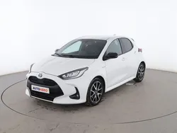 Blanco Usado 2021 Toyota Yaris Hybrid Style Utilitario | 19.499 € (Un poco caro)