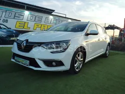 Blanco Usado 2017 Renault Mégane GrandTour Zen Familiar | 9999 € (Precio justo)