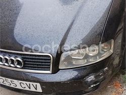 Negro Usado 2004 Audi A4 Familiar | 800 €