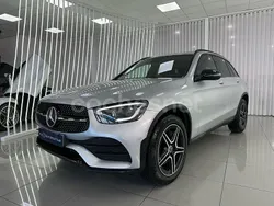 Gris / plata Usado 2021 Mercedes GLC220 SUV | 44.990 € (Un poco caro)