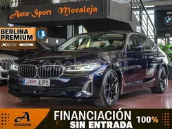Azul Usado 2021 BMW 545e Sport Line Berlina | 47.900 €
