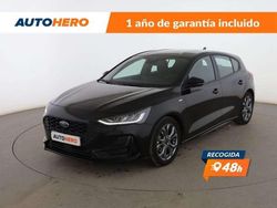 Negro Usado 2023 Ford Focus ST-Line Berlina | 18.475 €