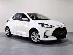 Blanco Usado 2024 Toyota Yaris Edition Berlina | 18.899 € (Precio justo)