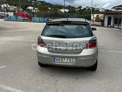 Beige Usado 2007 Opel Astra Cosmo Berlina | 1600 € (Super precio)