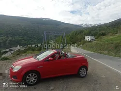 Rojo Usado 2005 Opel Tigra Enjoy Descapotable | 2200 € (Precio justo)