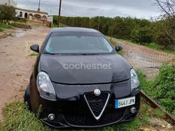 Negro Usado 2016 Alfa Romeo Giulietta Super Utilitario | 7000 € (Buen precio)